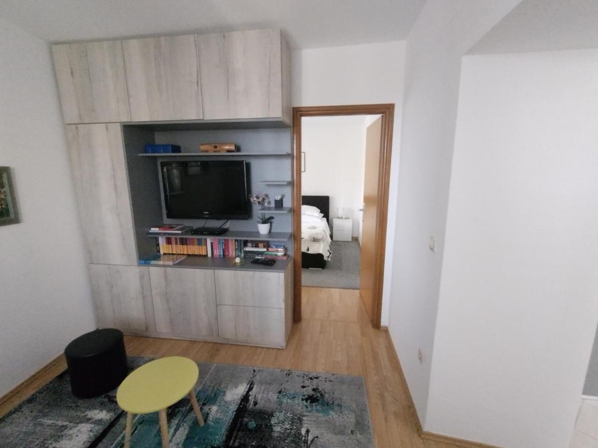 Jakov Apartments Оребич Екстер'єр фото