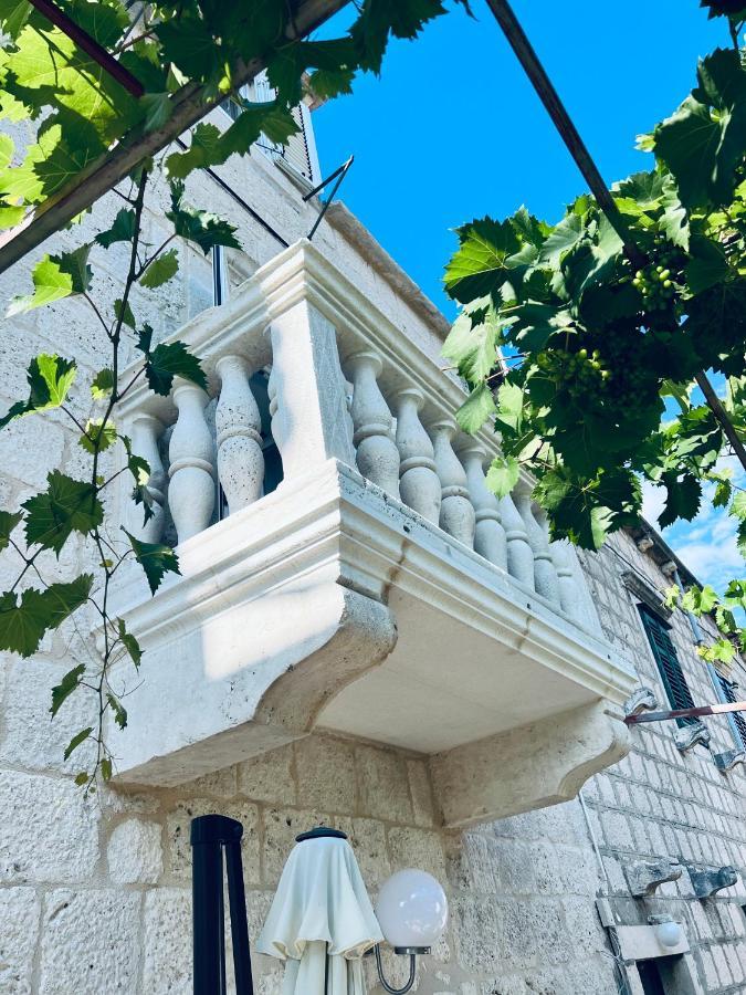 Jakov Apartments Оребич Екстер'єр фото