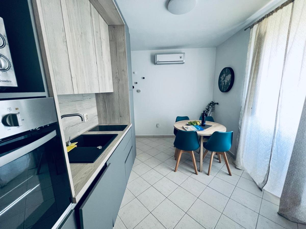 Jakov Apartments Оребич Екстер'єр фото