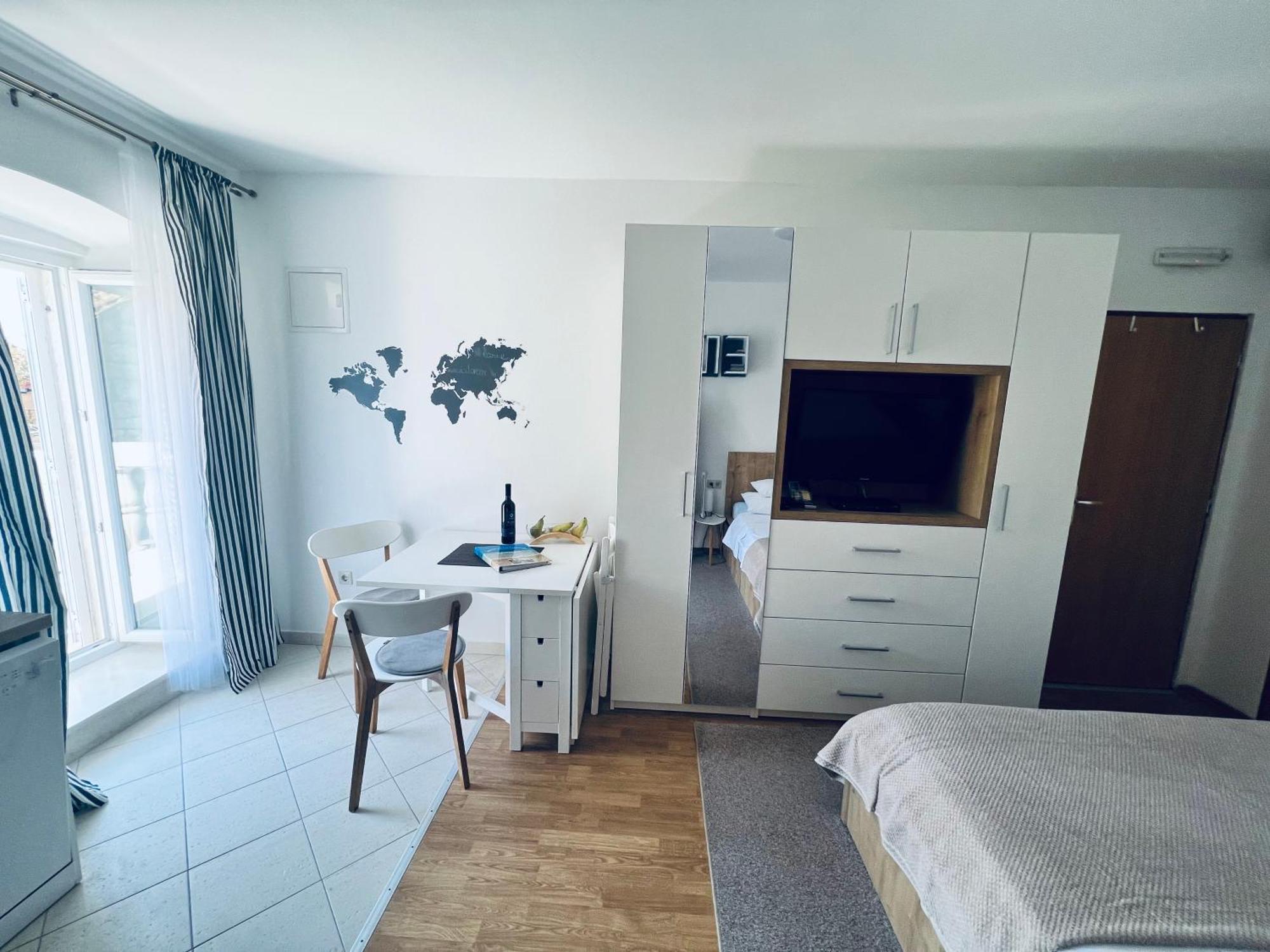Jakov Apartments Оребич Екстер'єр фото