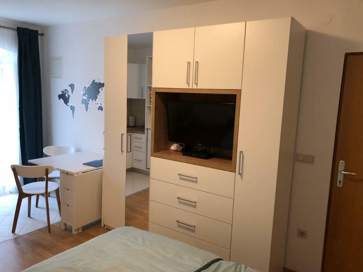 Jakov Apartments Оребич Екстер'єр фото